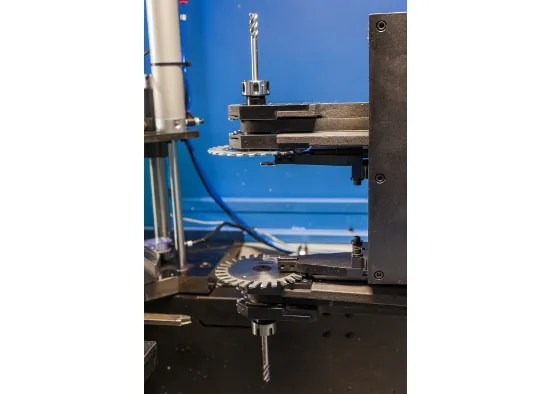 CNC-43 SINGLE HEAD PROGRAMMABLE CORNER CLEANER Cutter Disc and Routing Tool Detail